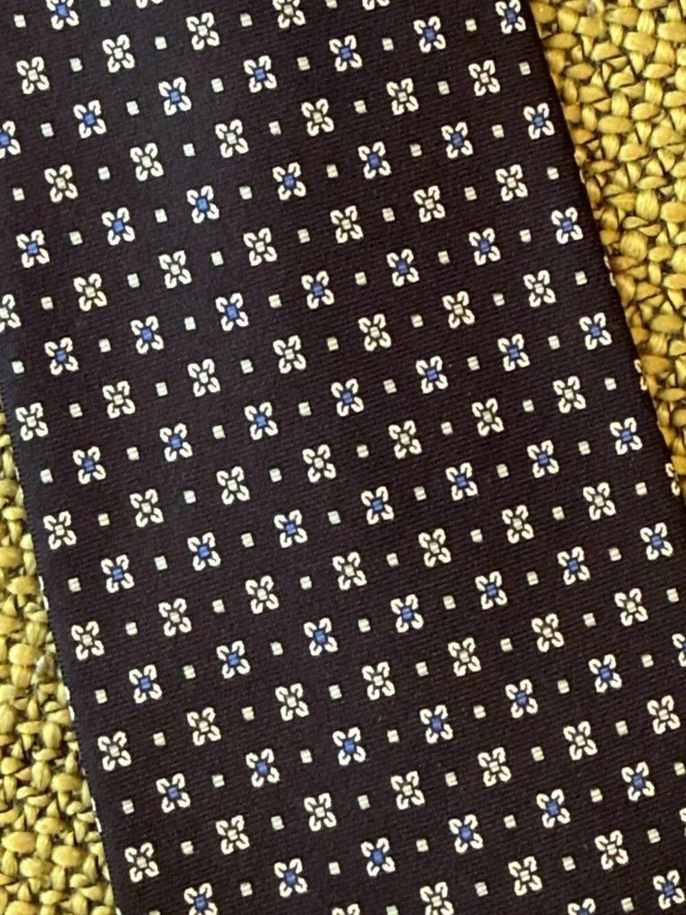 *Dege & Skinner Savile Row Silk Geometric Patterned Tie